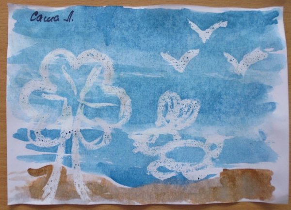 Рисование свечой и акварелью в детском