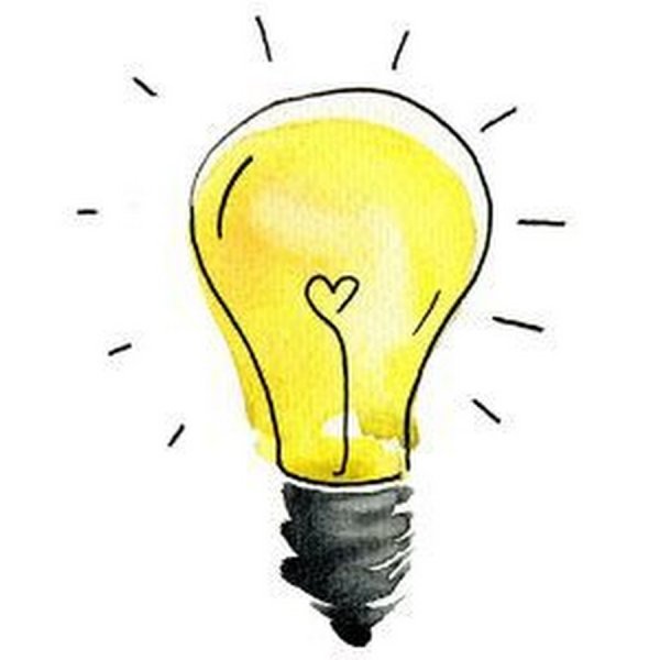 Лампочка нарисованная красками