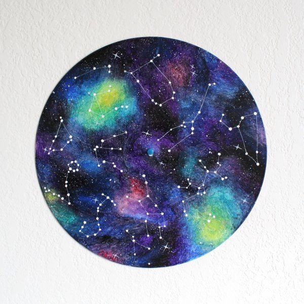 Роспись на пластинках космос
