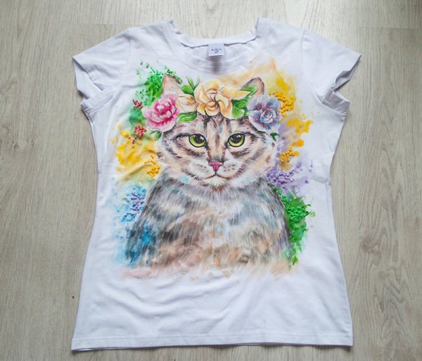 Роспись футболок акриловыми красками