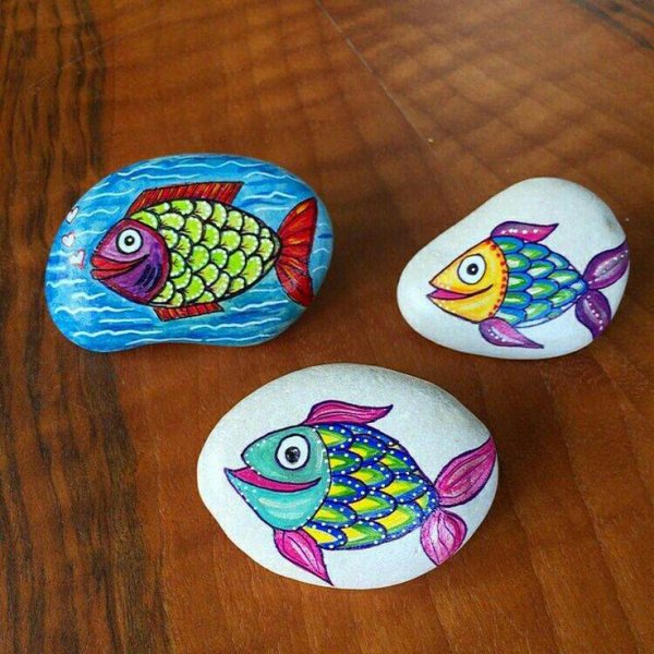 Рисование на морских камешках