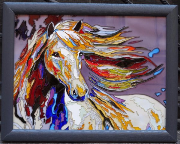 Витражная лошадь