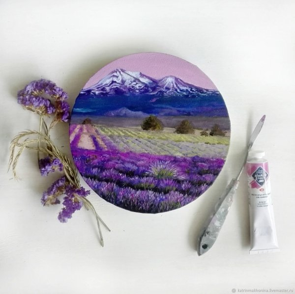 Пейзаж на круглом холсте