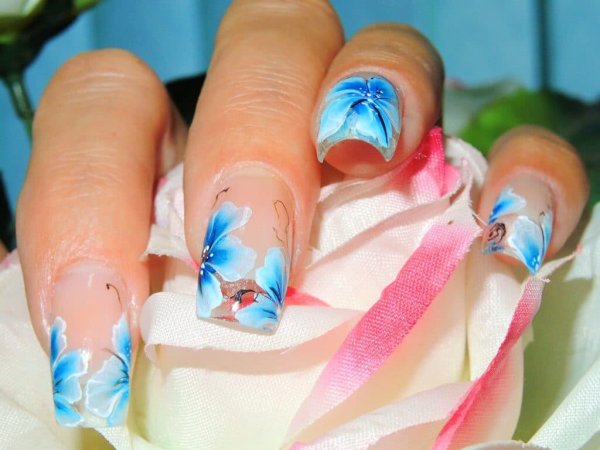 Френч с росписью на ногтях фото