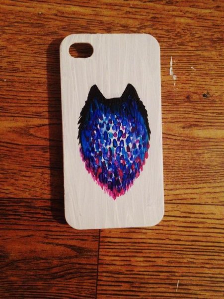 Чехол акриловыми красками