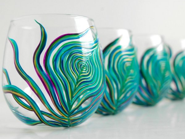 Роспись стеклянной посуды витражными красками