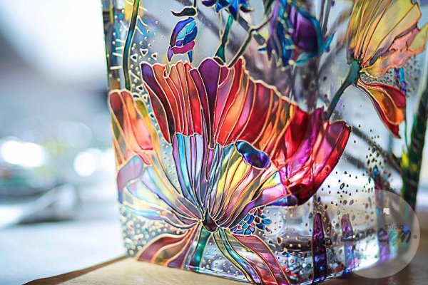 Роспись по стеклу витражными красками