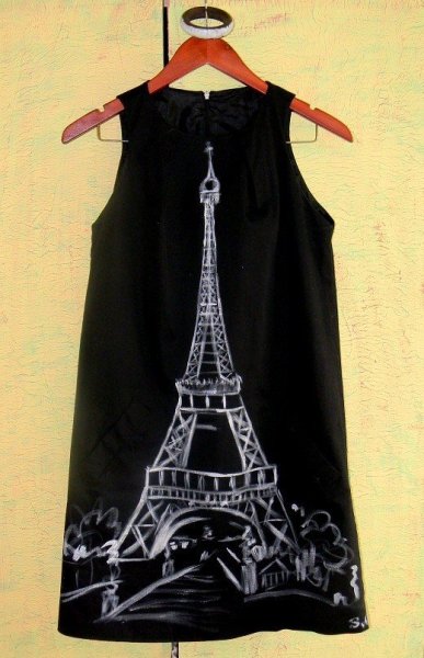 Женщина в Красном платье живопись