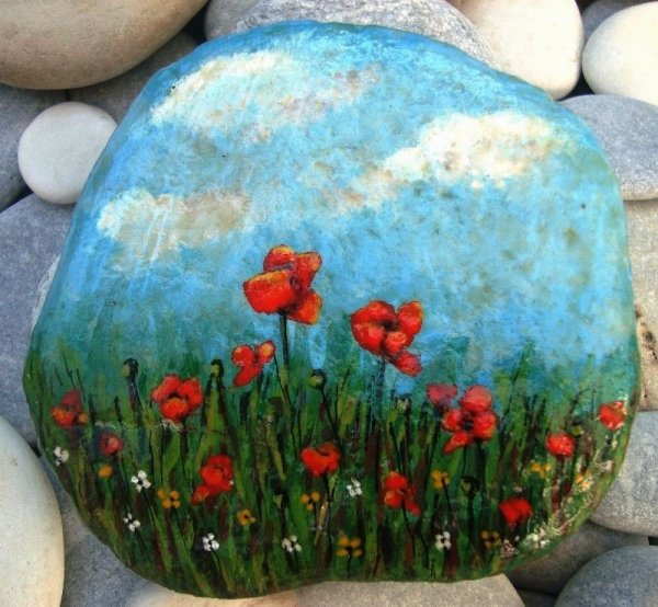 Рисование на камнях акриловыми красками