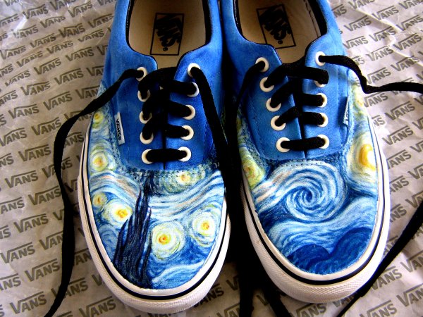 Коллаборация найк Ван Гог