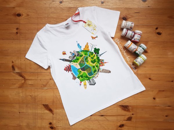 Рисунки на футболке акриловыми красками Пальма