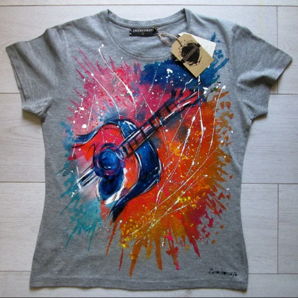 Разрисованные футболки