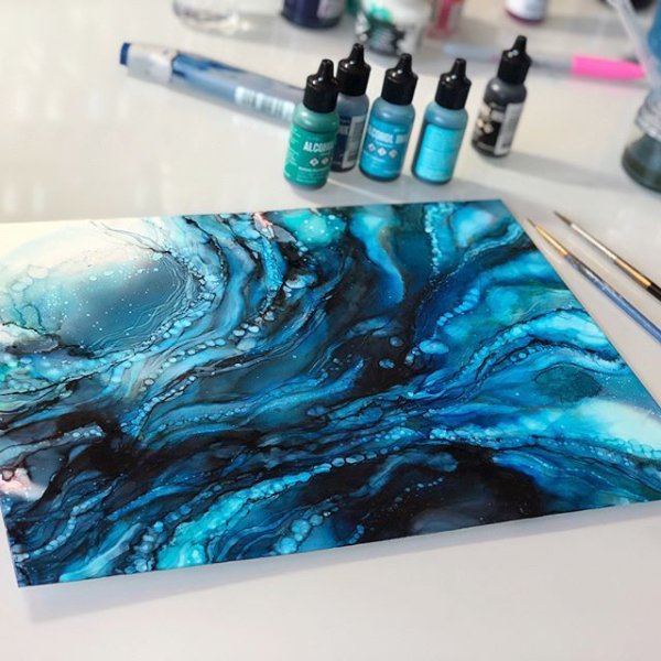 Флюид арт спиртовыми чернилами