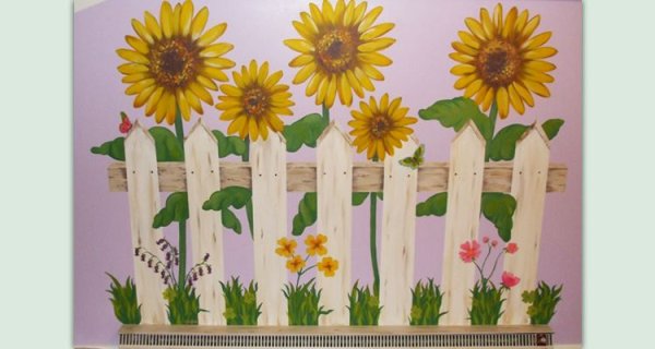 Украшение окон подсолнухами