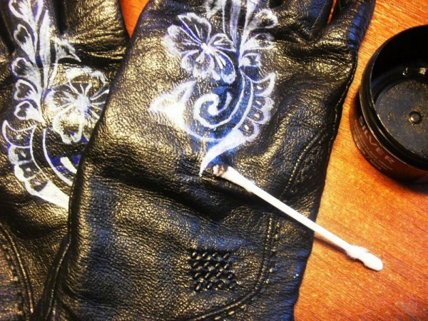 Роспись по замше