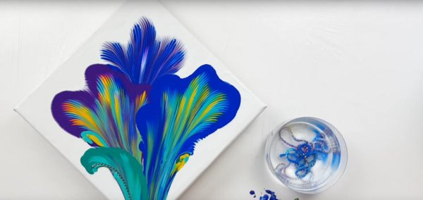 Рисование акрилом цепочками