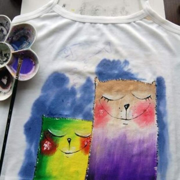 Рисование по ткани акриловыми красками