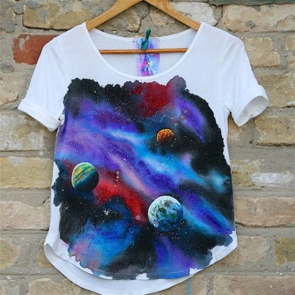 Роспись футболок акриловыми