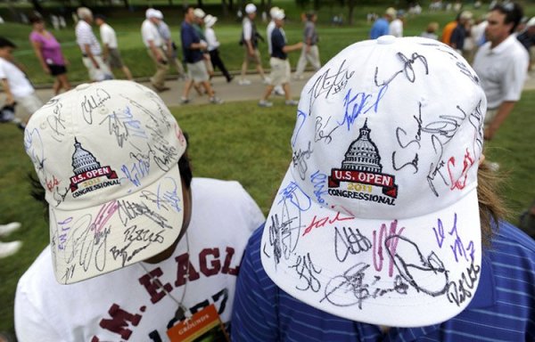 Роспись Кепки акрилом