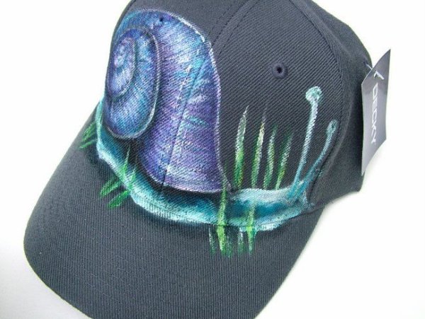 Аэрография на бейсболках