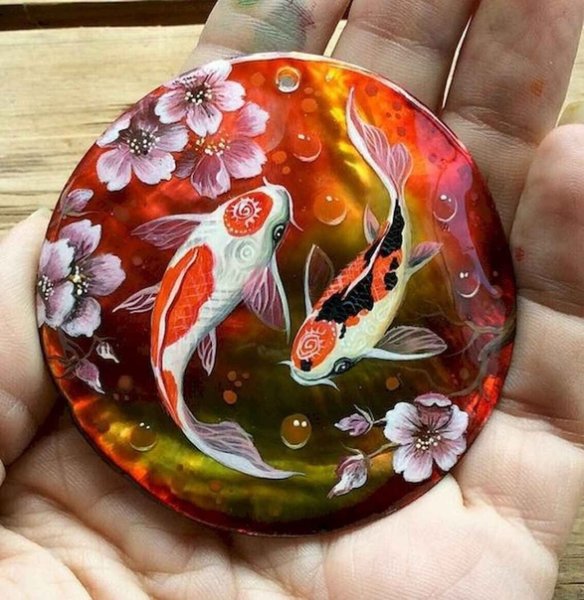 Роспись камней акриловыми красками