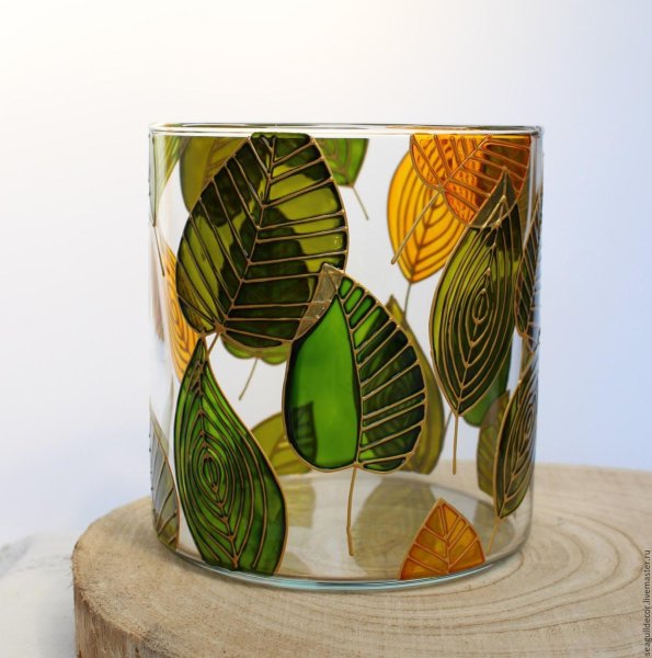 Витражная роспись вазы