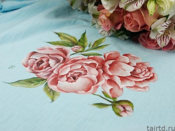 Пионы акрилом на ткани