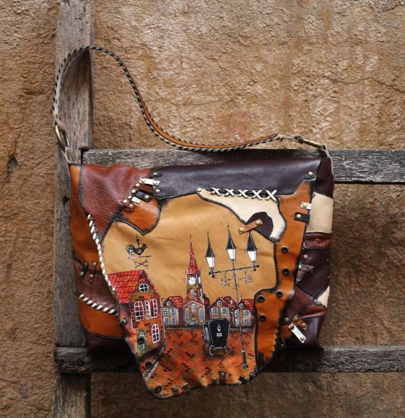 Роспись кожаных изделий