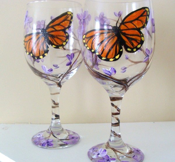 Разрисованные бокалы