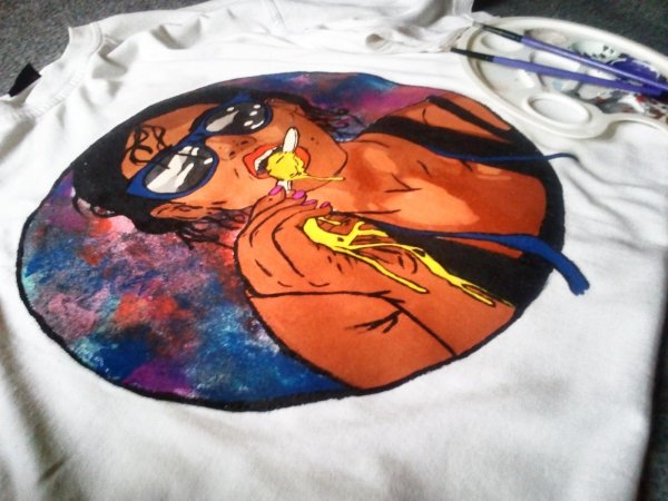 Одежда расписанная акриловыми красками