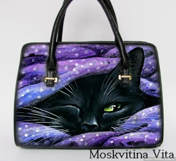 Рисунок на сумке акриловыми красками