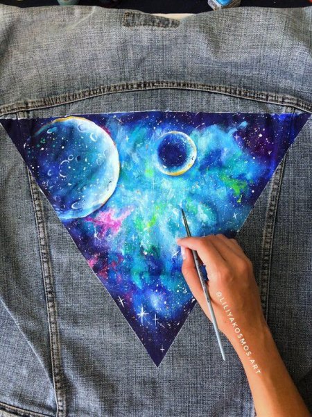 Космос акриловыми красками