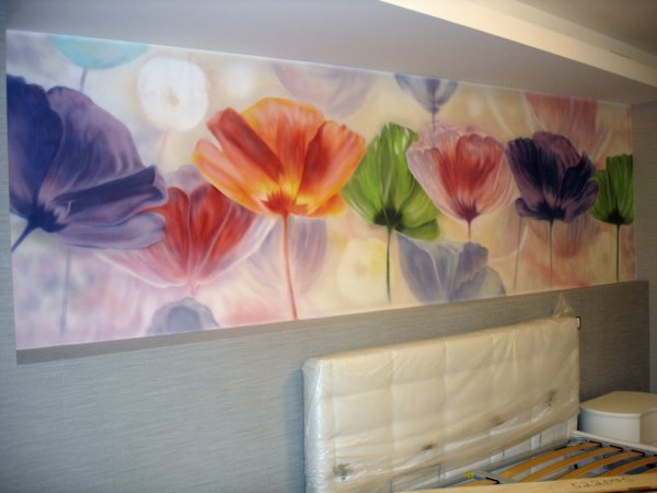 Роспись стен цветы акриловыми красками