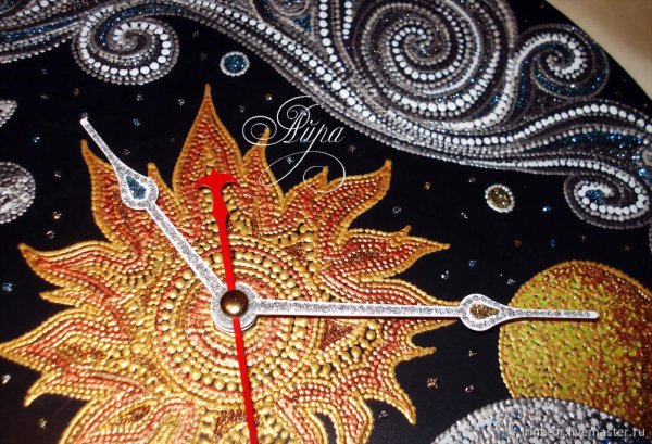 Часы точечная роспись