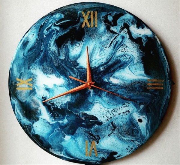 Картинные часы из эпоксидной смолы