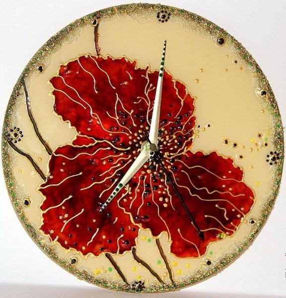 Часы акриловыми красками