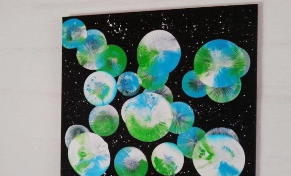 Рисование шариками с краской