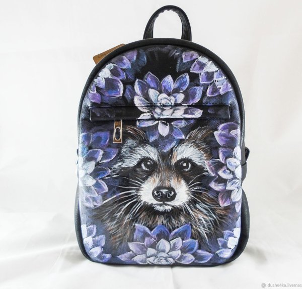 Расписанный черный рюкзак