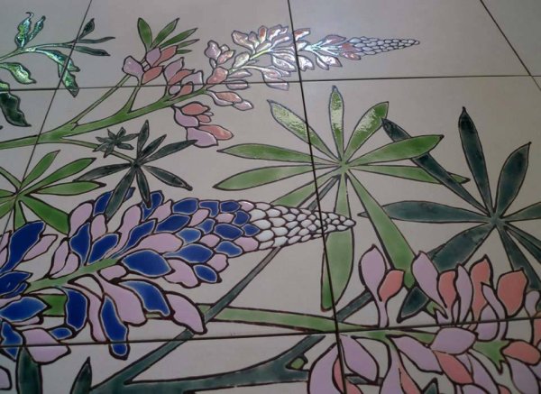 Роспись по плитке в ванной