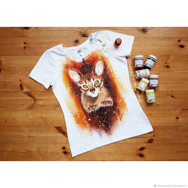 Футболки Расписанные акрилом