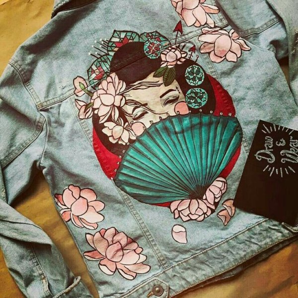 Одежда Разрисованная в японском стиле