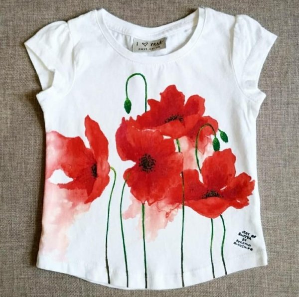 Роспись одежды акриловыми красками