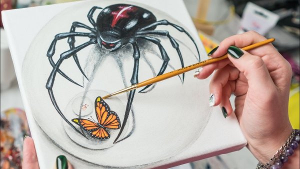 Рисование красками паук