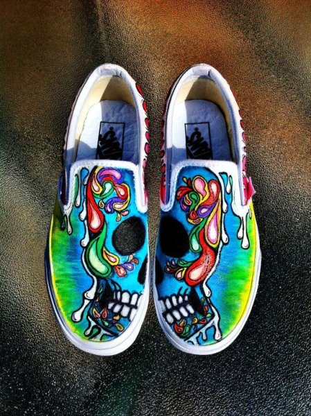 Роспись обуви