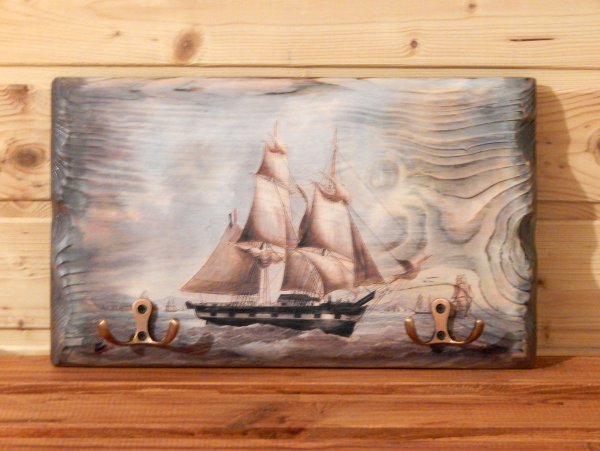 Панно на досках