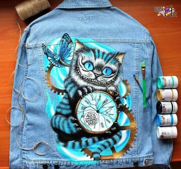 Джинсовка с Чеширским котом