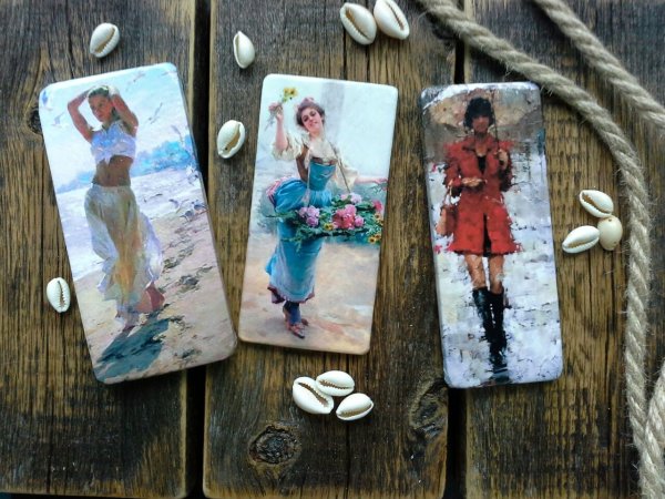 Набор магнитиков на холодильник