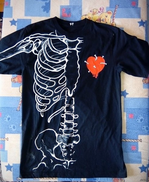 Разрисованные футболки