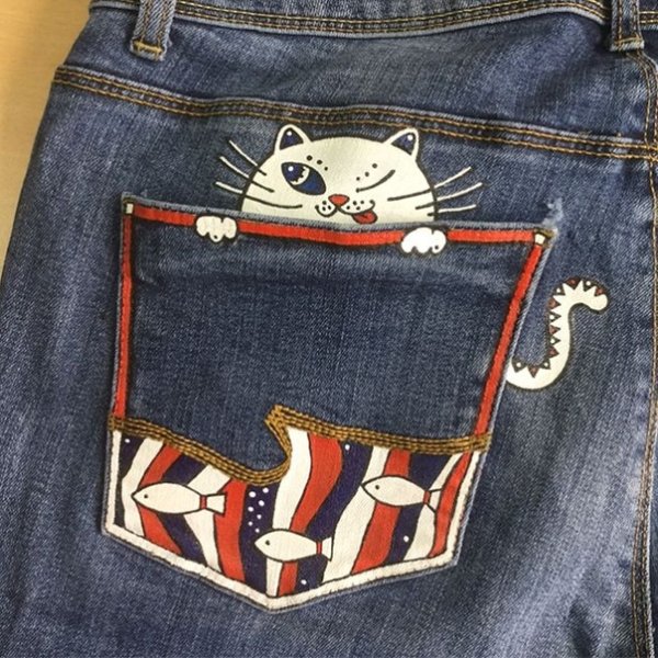 Рисование на карманах джинс