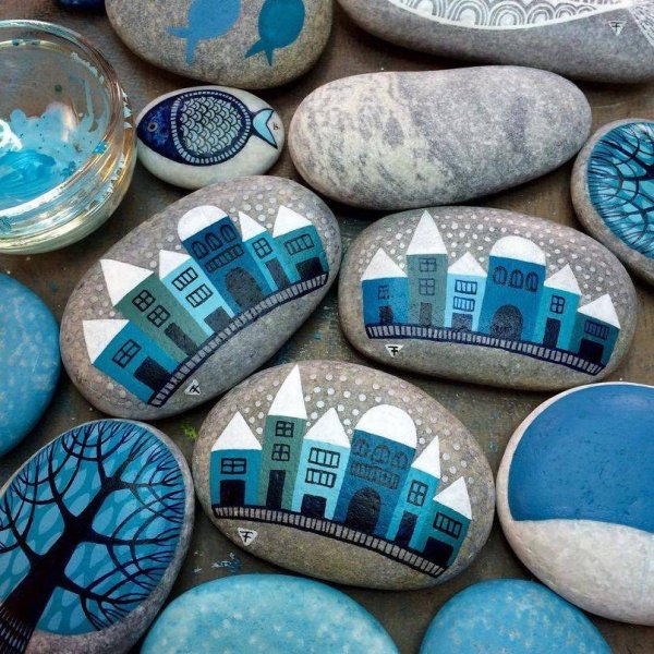 Роспись на камнях